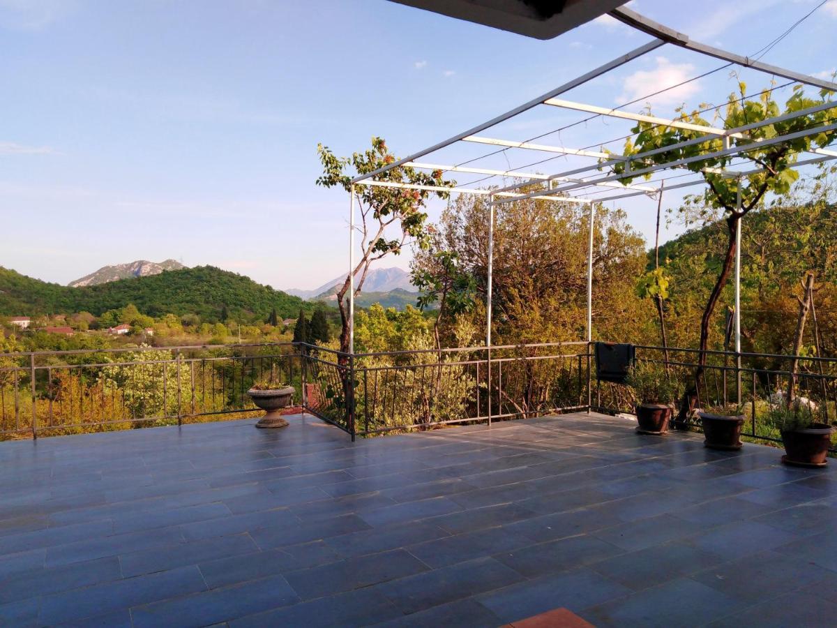 Country House "Lipa" Komarno Virpazar Exterior foto